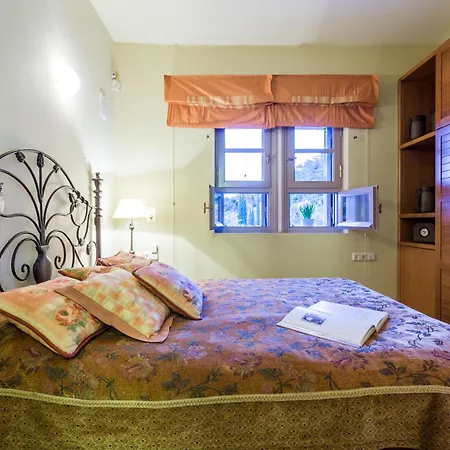 Elia Junior Suite In Epidavros With Shared Pool Nea Epidavros Exterior foto